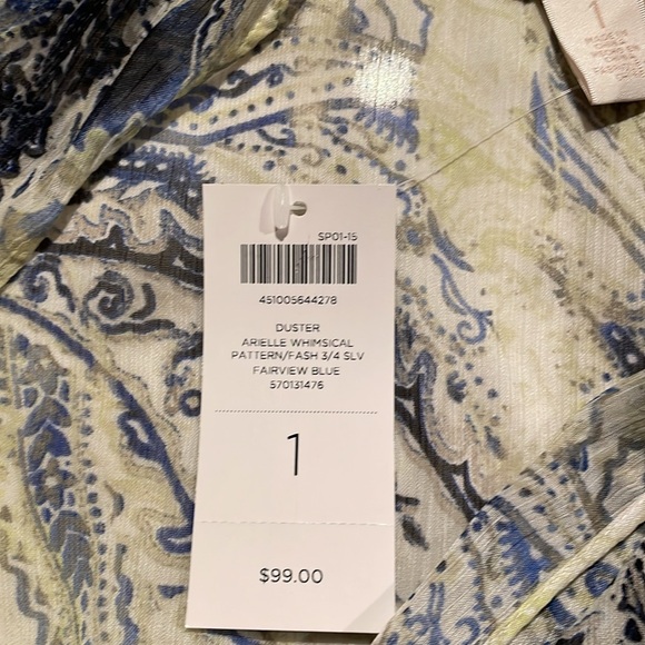 Elegant cover up - Picture 3 of 3